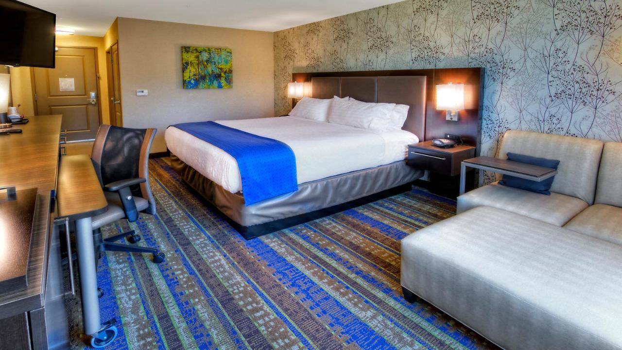 Holiday Inn & Suites Tupelo North By Ihg Ngoại thất bức ảnh